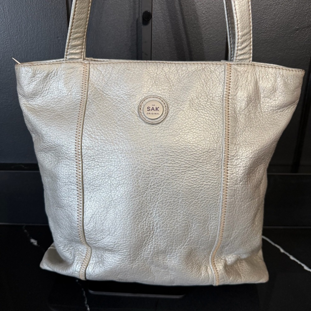 The Sak Original Metallic Leather Tote Shoulder Bag Silver